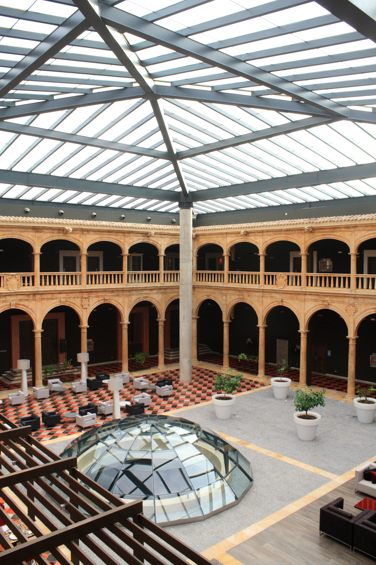 Fachada plateresca de la Universidad, Alcalá de Henares